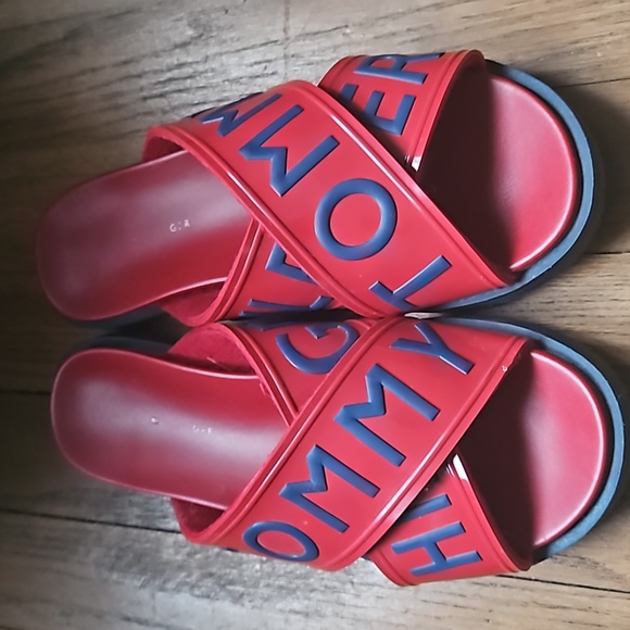 Slides - Picture 1 of 3